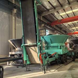 <span class=keywords><strong>Broyeur</strong></span> à trémie d'alimentation supérieure grande capacité pour déchets de bois, foin, balles de paille, branches et souches, pour le défrichement des terres - Product Image 5