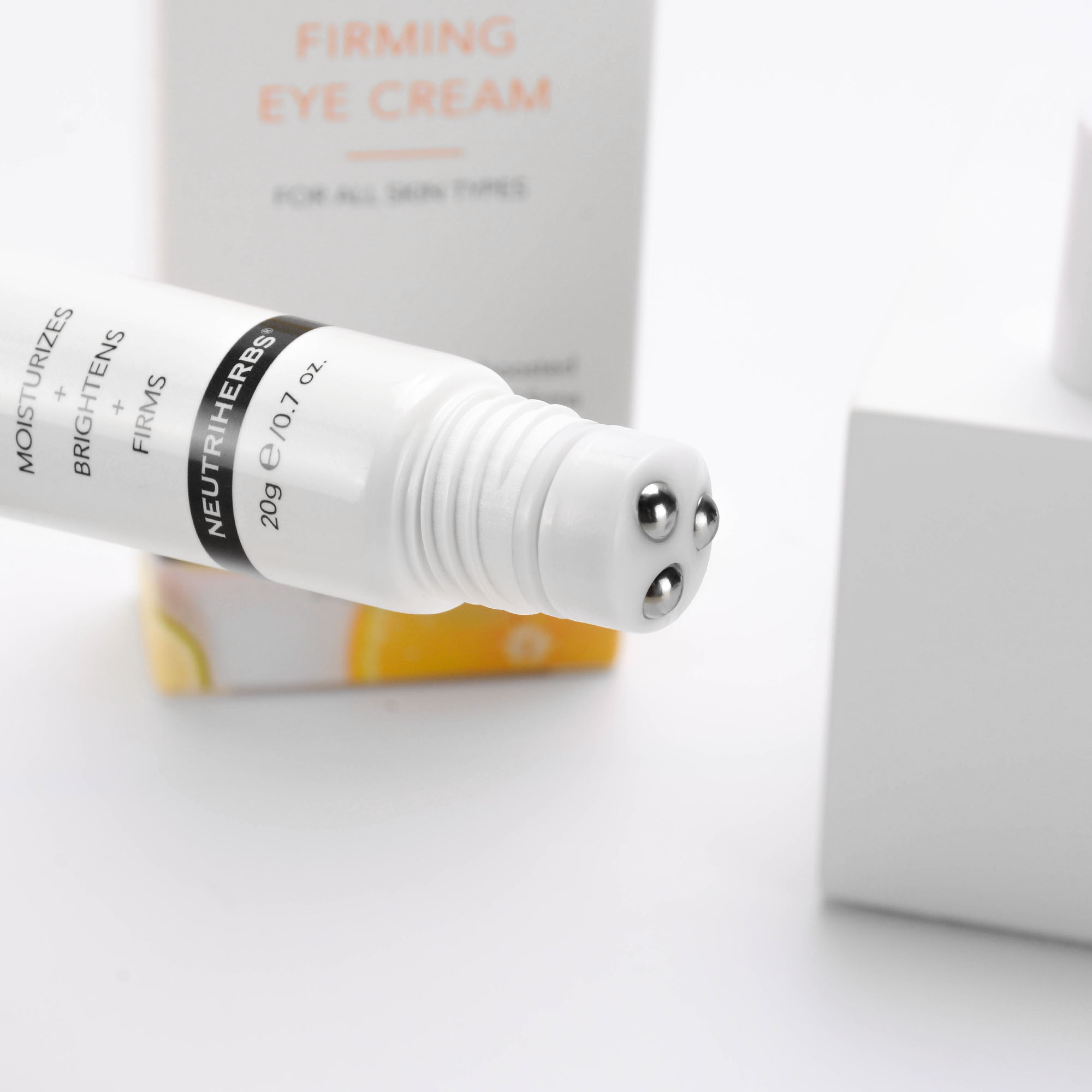 Vitamina c crema per gli occhi