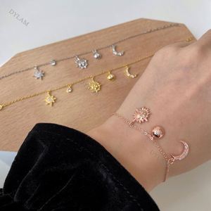 Pulsera Dylam Personalizada con Sol, Luna y Estrellas, Brazalete Expandible, Joyería Celestial - Product Image 3