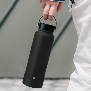 Botella de agua con aislamiento al vacío para deportes de acero inoxidable de doble pared, frasco de agua caliente con manga inferior para niños - Product Image 5