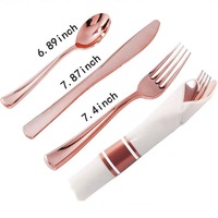 Toptan tek kullanımlık plastik çatal bıçak kaşık Set haddelenmiş altın sarılı gümüş peçeteler Forks içerir bıçaklar kaşık için parti