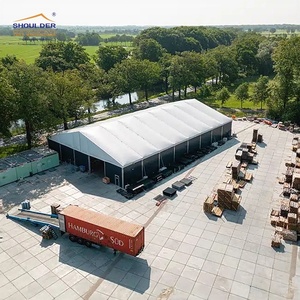 Tente de stockage et d'exposition personnalisée 30x50m avec structure en aluminium préfabriquée, toit en PVC étanche et panneaux sandwich ignifuges - Product Image 3