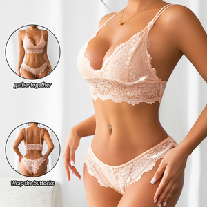 <span class=keywords><strong>Ensemble</strong></span> Lingerie Sexy en Dentelle Respirante – Soutien-Gorge Rembourré <span class=keywords><strong>Push</strong></span>-<span class=keywords><strong>Up</strong></span> et Culotte Assortie Multi-Couleurs - Product Image 2
