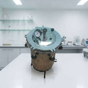 Equipo de Laboratorio con Capacidad de 20L, Control por Perilla, de 100°C a 134°C, con Función de Temporizador - Product Image 1