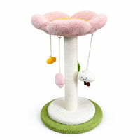 Joli griffoir pour chat en forme de fleur avec poteau en sisal, lit en peluche et jouets suspendus pour chats d'intérieur