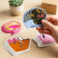 Autocollants découpés à la forme imperméables, design mignon, impression de logo de marque personnalisée, autocollants en vinyle durables découpés sur mesure pour ordinateur portable/promotion