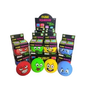 Nouveauté : Cube anti-stress Smiley Face en TPR souple à récupération lente, jouet à presser pour enfants et adultes - Product Image 5