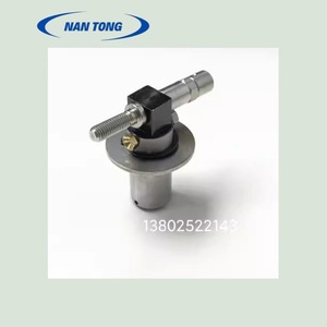 Accesorio para máquina de impresión offset NanTong, pieza metálica con tornillo y montaje de brida - Product Image 2