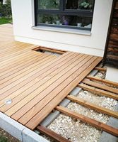 Plancher extérieur en WPC haute résistance résistant aux UV, fabriqué en bois de style européen, teck, érable, plastique