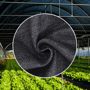 Rete Ombreggiante Riducente la Luminosità per Creare Aree di Riposo Tranquille nei Giardini Dove i Visitatori Possono Trovare Riparo dalla Luminosità Intensa del Pomeriggio - Product Image 4