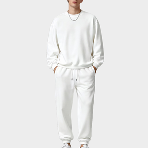 TKAN399 Conjunto de 2 piezas holgado cómodo para mujer Pantalones cortos de lana y sudaderas personalizadas de manga larga Tops de mujer para deportes - Product Image 2