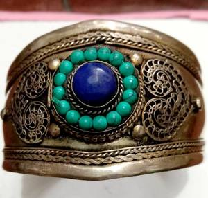 Brazalete de Metal hecho a mano, joyería de alta gama - Product Image 5