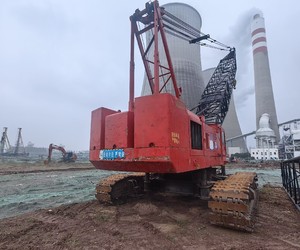 Grue sur chenilles Hitachi KH700 d'occasion de haute qualité, 150 tonnes, à vendre avec composants essentiels : moteur et alternateur - Product Image 3