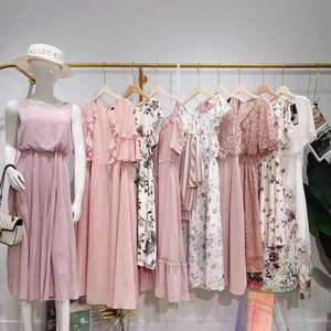 Nuova Tendenza Moda 2025 Abito Estivo Lungo Casual da Donna Taglie Forti Monospalla con Design Floreale in Tessuto Chiffon - Product Image 1