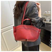 Sac fourre-tout en PU haut de gamme grande capacité pour femme, nouveau sac à bandoulière uni polyvalent, sac à main texturé et tendance