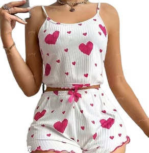 Pijama de Verano para Mujer, Estilo Europeo Americano, Tejido de Punto Acanalado, Diseño con Estampado de Corazones, Camisola sin Cuello de Poliéster, Pantalones Cortos - Product Image 3