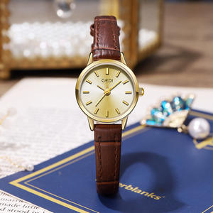 Elegante Reloj de Cuarzo de Cuero para Mujer con Esfera Pequeña, Especial de Navidad, Diseño Minimalista y Exclusivo - Product Image 1