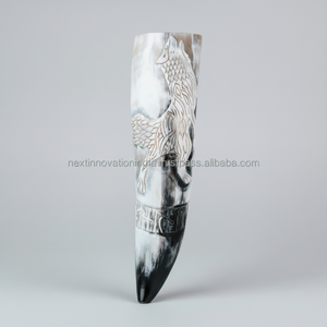 Cuerno para beber artesanal natural personalizado para aficionados a la cerveza y el hidromiel - Product Image 1