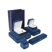 Coffret Cadeau de Luxe en Velours pour Bijoux : Boîte à Bagues, Pendentifs, Bracelets et Colliers – 5 Couleurs – Vente en Gros – Emballage Professionnel pour Bijoux