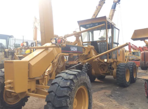 Venta caliente usado Caterpillar 140H Motoniveladoras Japón Original CAT 140H Excelentes condiciones de trabajo Cummins Engine Core - Product Image 2
