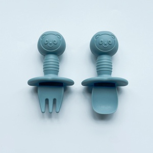Juego de <span class=keywords><strong>Cuchara</strong></span> y Tenedor de Silicona de Grado Alimenticio Ecológico para Bebés Recién Nacidos, Libre de BPA, Apto para Lavavajillas, a Prueba de Fugas, No Tóxico - Product Image 3