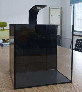 <span class=keywords><strong>Aquarium</strong></span> de bureau carré en verre écologique ultra-transparent avec <span class=keywords><strong>filtre</strong></span> arrière, adapté aux eaux douces et salées, taille personnalisable - Product Image 4