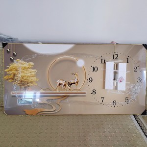 हल्के लक्जरी आधुनिक सरल स्थायी कैलेंडर इलेक्ट्रॉनिक दीवार घड़ी रेस्तरां भोजन कक्ष सजावट के लिए म्यूट डिजाइन के साथ - Product Image 4