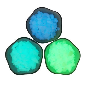 Piedras Brillantes en la Oscuridad de Alta Calidad, Ecológicas y Duraderas de 5-8 mm para Jardín, Paisajismo, Acuarios, Pavimentación, Caminos y Plantas Suculentas - Product Image 3