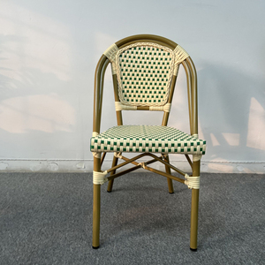 Ensemble <span class=keywords><strong>de</strong></span> <span class=keywords><strong>chaises</strong></span> <span class=keywords><strong>de</strong></span> <span class=keywords><strong>bistrot</strong></span> français toutes saisons, chaise <span class=keywords><strong>de</strong></span> jardin en rotin PE multicolore, chaise <span class=keywords><strong>de</strong></span> jardin en osier tissé à la main - Product Image 1