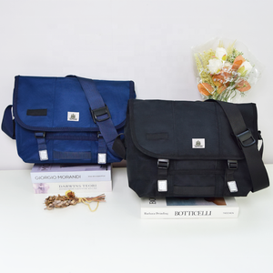 El mejor y más barato bolso para ordenador portátil, bolso de mensajero impreso personalizado duradero, bolso de moda cruzado Vintage para hombres y mujeres - Product Image 6