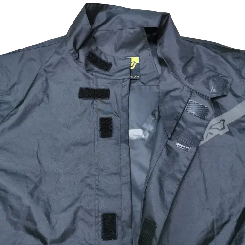 Polyester with PU coating with taped seam waterproof rainsuit for daily use