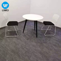 Table de conférence ronde en bois LIWEI avec design extensible, pieds en métal, bureau moderne pour réunions d'équipe