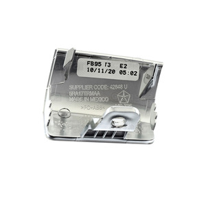 ฝาครอบตะขอเกี่ยวท้ายรถ Dodge Journey รุ่น 5RA17SZ7AA อะไหล่พลาสติก ผลิตในเม็กซิโก - Product Image 1