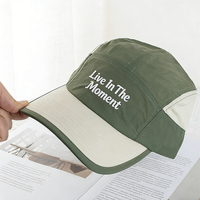 Gorro de 7 Paneles de Poliéster Impermeable de Secado Rápido con Logotipo Bordado Personalizado OEM de Alta Calidad, Gorra de Correr Personalizada para Hombre