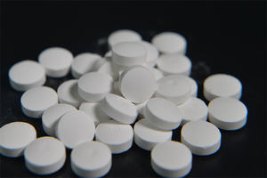 TCCA 90 Granuli di Cloro 8mesh Pastiglie di Cloro per Piscina per Dosatore di Cloro - Product Image 4