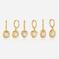 Boucles d'oreilles pendantes élégantes et tendance en émail coloré avec breloque fleur et poisson, bijoux minimalistes et délicats pour femmes, vente en gros TGES10077