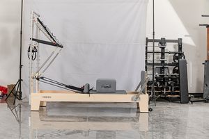 Equipo de Gimnasio Multifuncional de Madera de Roble y Arce ANG, Torre de Pilates <span class=keywords><strong>Infinity</strong></span> para Estudio de Pilates - Product Image 3