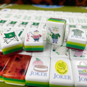 Jeu de Mahjong américain moderne en acrylique, 160 tuiles, jeu de table, best-seller - Product Image 1