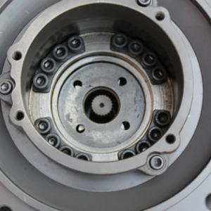 Reductor de Traslación HD1430 HD1430-3 XCG330LC-8 SC360 para Excavadora Kato, Piezas de Repuesto 619-8930001 MAG170VP-5000, Caja de Cambios de Traslación - Product Image 4