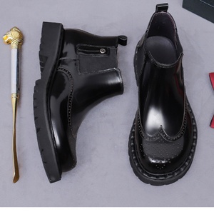 High-quality new autumn men's leather shoes handcrafted <b>by</b> designers round-<b>toe</b> formal shoes retro black leather shoes - Product Image 2