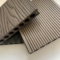 Tarima de Madera Plástica Compuesta (WPC) de Alta Calidad para Terraza y Balcón, con Revestimiento Impermeable y Relieve 3D