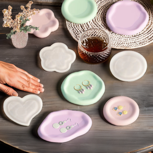Moule en silicone pour plateau de rangement, forme irrégulière, motif cercle géométrique, fleur, cœur, résistant à la chaleur, non toxique, pour bijoux - Product Image 1