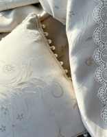 Rideau géométrique beige en polyester brodé semi-occultant pour chambre à coucher
