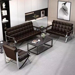 Sillón de Espera Moderno de Cuero con Estructura Metálica, Asiento Acolchado para Oficina, Hotel, Clínica, Recepción - Product Image 1