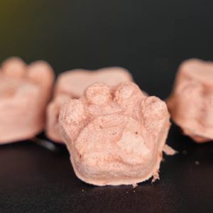 Torte di carne di ossa crude liofilizzate <span class=keywords><strong>biscotti</strong></span> per dentizione a forma di artiglio per cani e gatti snack per animali domestici cibo secco - Product Image 2