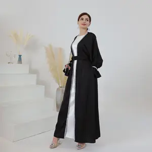 Set di 2 pezzi di nuovo Design Eid Abito musulmano con perline a farfalla da donna 2023 Dubai modesto Kimono raso Abaya