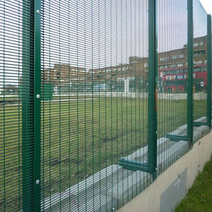 Malla de seguridad antiescalada de alta seguridad Prime Way 358 de alambre de acero, puerta de seguridad galvanizada gris, modelo WL13, 8 pies de altura, duradera - Product Image 5