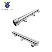 Collecteur de fluides industriel en acier inoxydable avec ports filetés pour circuit de refroidissement et tuyauterie de processus