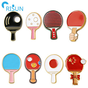 Pin <span class=keywords><strong>de</strong></span> solapa <span class=keywords><strong>de</strong></span> esmalte suave <span class=keywords><strong>de</strong></span> fábrica con logotipo personalizado, diseño <span class=keywords><strong>de</strong></span> jugadores <span class=keywords><strong>de</strong></span> tenis <span class=keywords><strong>de</strong></span> mesa y raqueta <span class=keywords><strong>de</strong></span> <span class=keywords><strong>ping</strong></span>-<span class=keywords><strong>pong</strong></span>, insignia/broche deportivo - Product Image 1