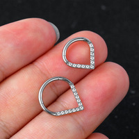 Cincin Hidung Berbentuk Hati dari Baja Tahan Karat Berlapis Elektroplating dengan Zirkon, Cincin Tertutup, Perhiasan Anting Wanita yang Modis.